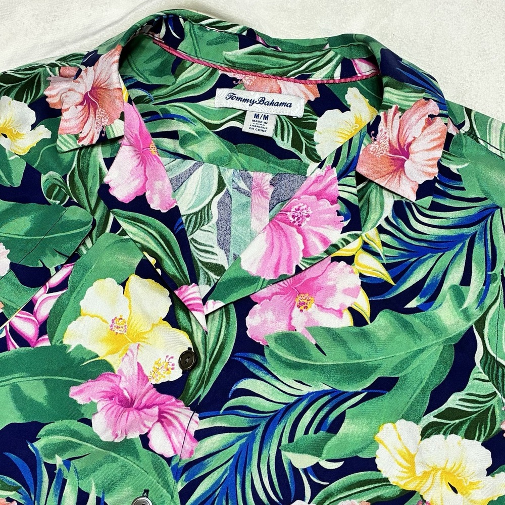 Tommy Bahama Womens Silk Button Up Shirt Hawaiian Floral Cruise Sz M